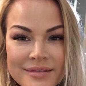 Meet your Posher, Christie